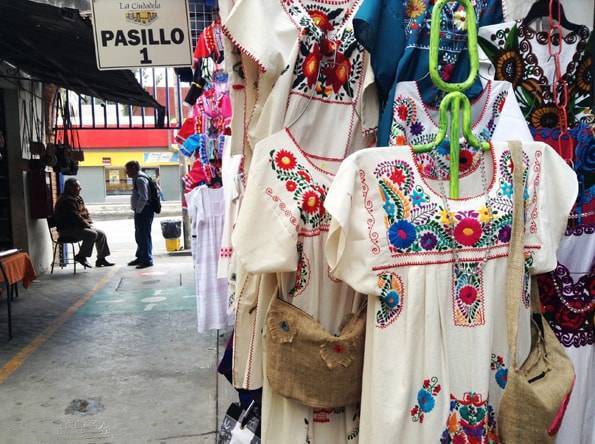 メキシコのお土産で女子にオススメ！絶対に欲しい刺繍の洋服