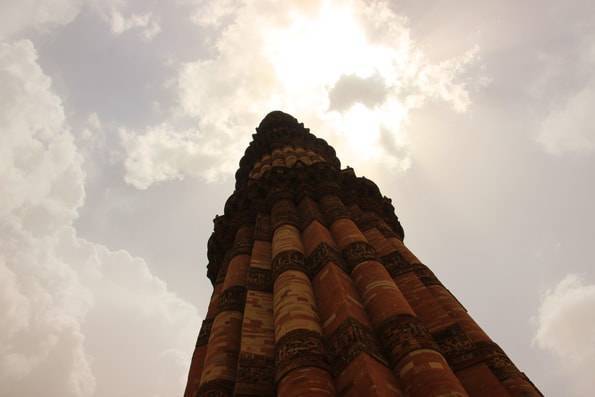 インド・デリー観光3【 長ぁ〜い塔】世界遺産「クトゥブ・ミナール(Qutb Minar)」