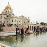 デリー観光６ シク教寺院「グラッドワーラ・バングラサーヒブ」