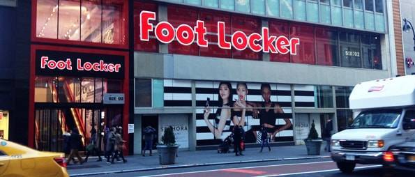 ニューヨークのFoot Locker (フットロッカー)